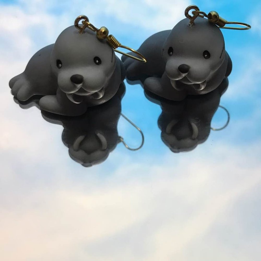 Gray Animal Sea Lion Walrus Earrings